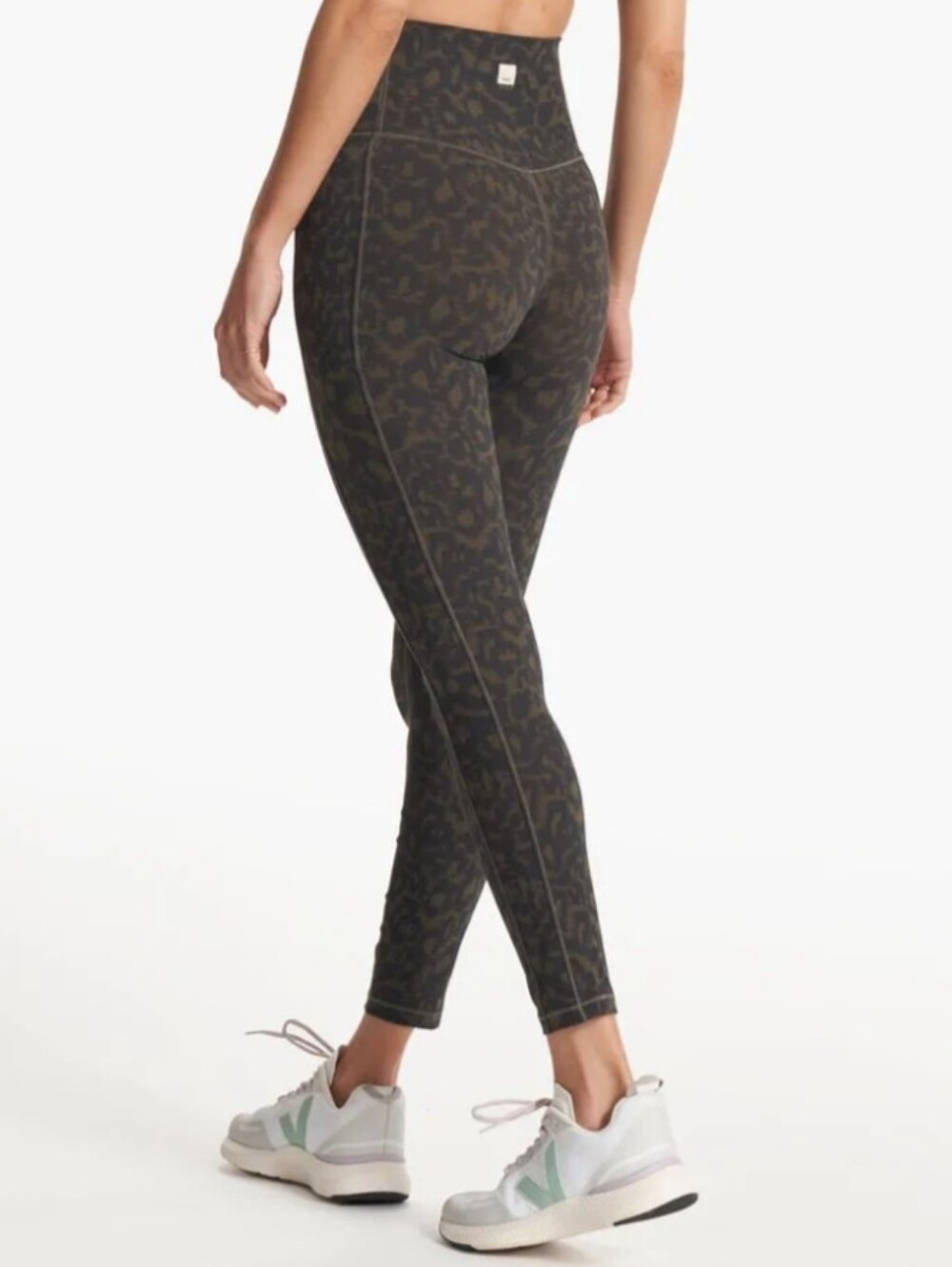 VUORI WOMENS PANTS STUDIO POCKET LEGGING SIZE M